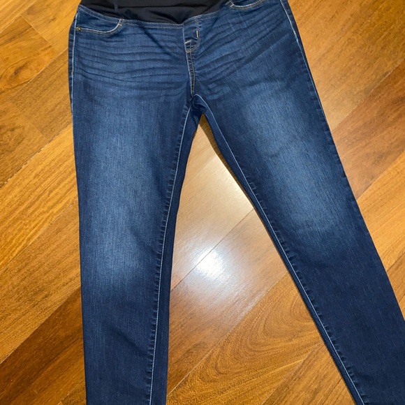 ❤️MATERNITY JEANS❤️ - Picture 2 of 7